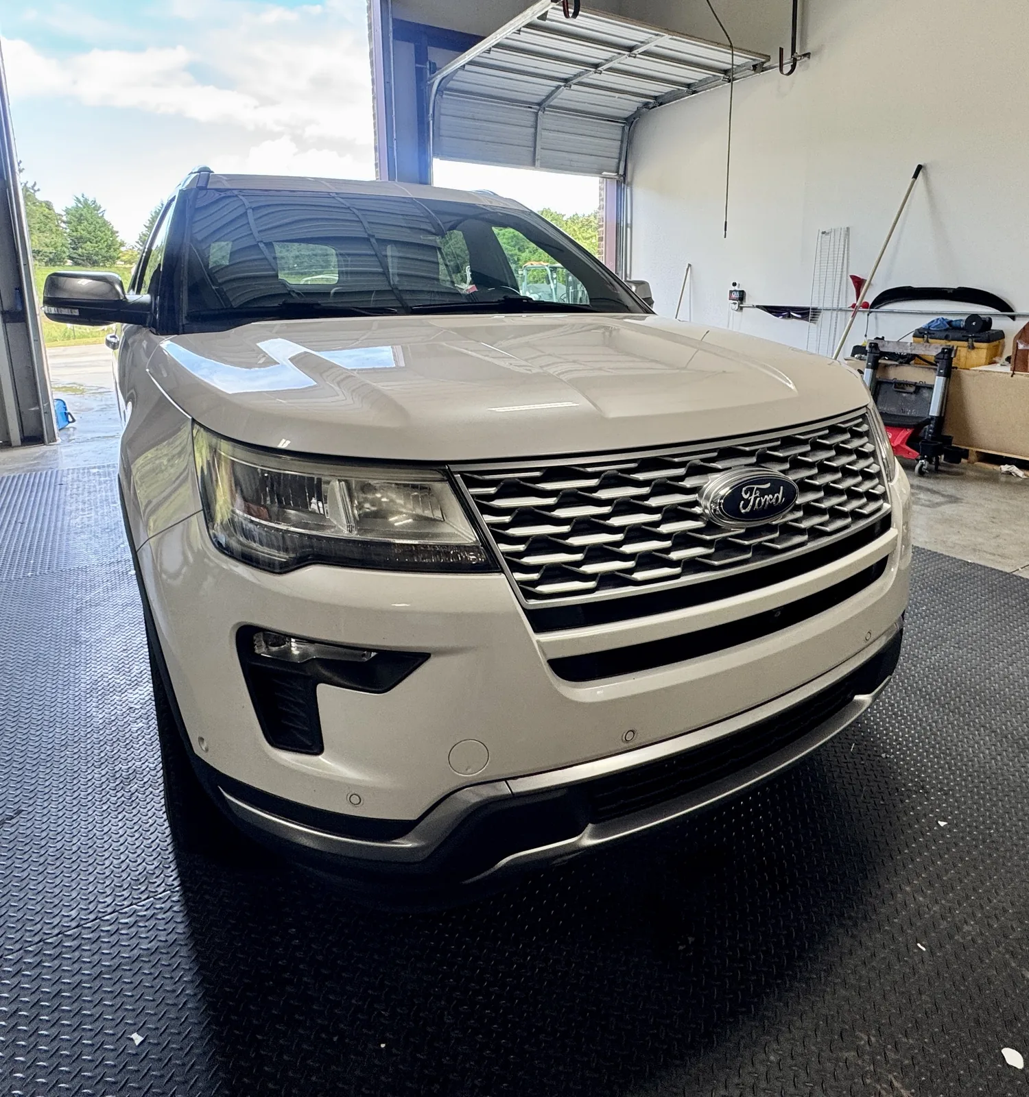 Ford Explorer in factory white paint before a color-change wrap